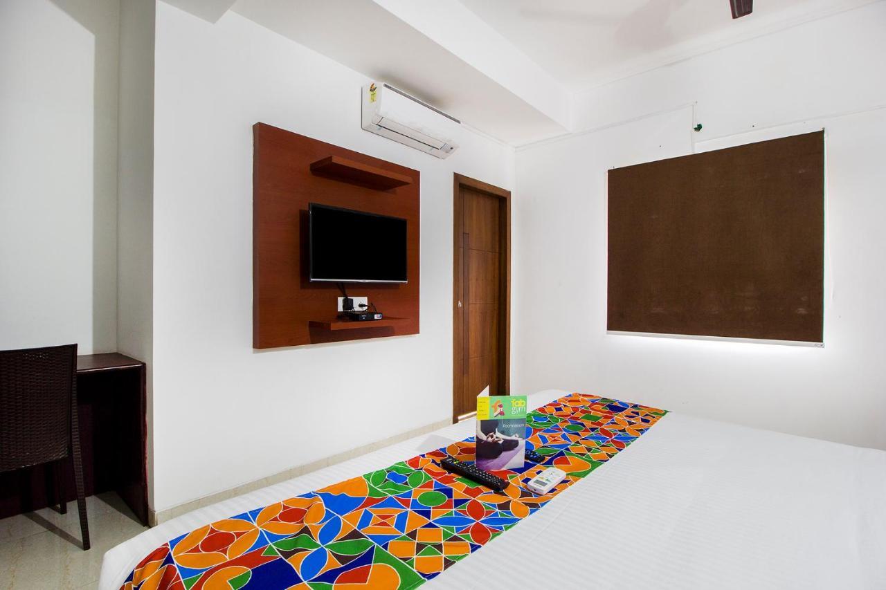 Fabhotel Limestone Aura Haiderabad Buitenkant foto